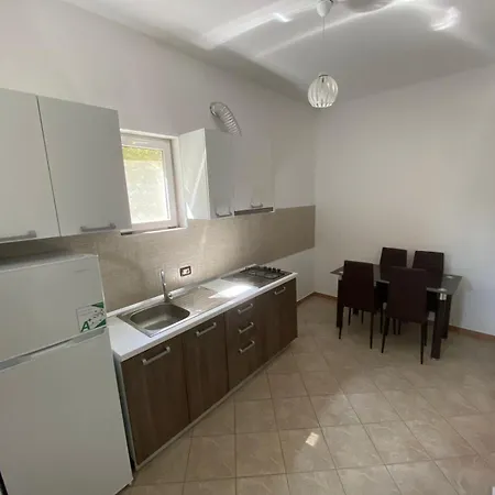 Allamani Apartmanhotel Golem