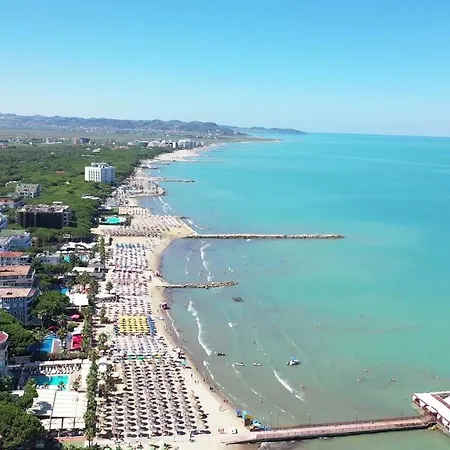 Allamani 3* Golem (Tirana)